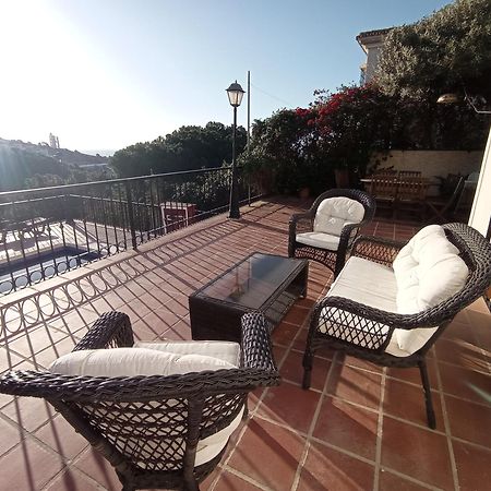Apartamento En Villa Con Piscina Málaga Kültér fotó